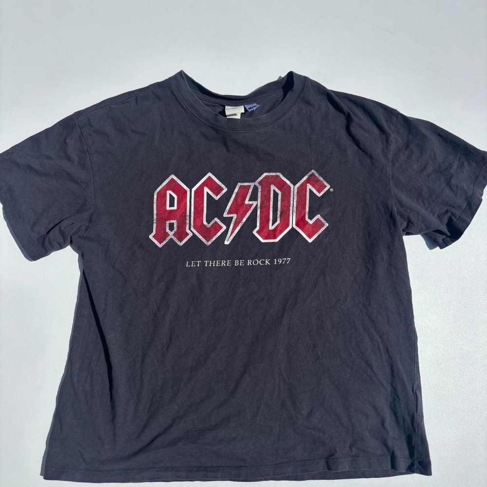 Black H&M AC/DC let there be rock 1977 tee - M